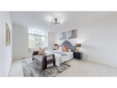 2238 Lyndhurst Drive, Oakville, ON - Indoor Photo Showing Bedroom