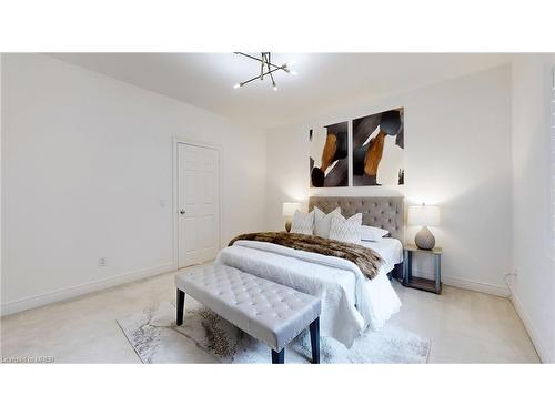 2238 Lyndhurst Drive, Oakville, ON - Indoor Photo Showing Bedroom