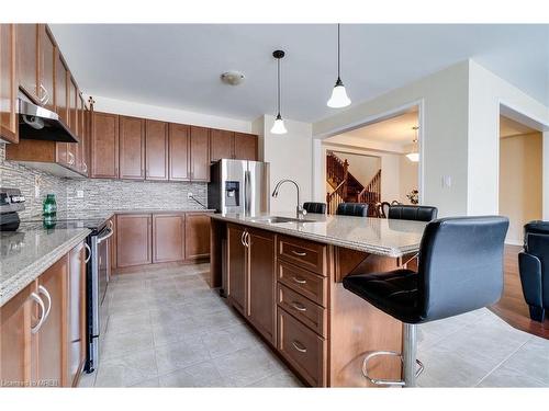 463 Etheridge Avenue, Milton, ON - Indoor Photo Showing Kitchen With Stainless Steel Kitchen With Upgraded Kitchen