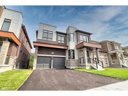 56 Elstone Place  Waterdown, ON L8B 1Y9