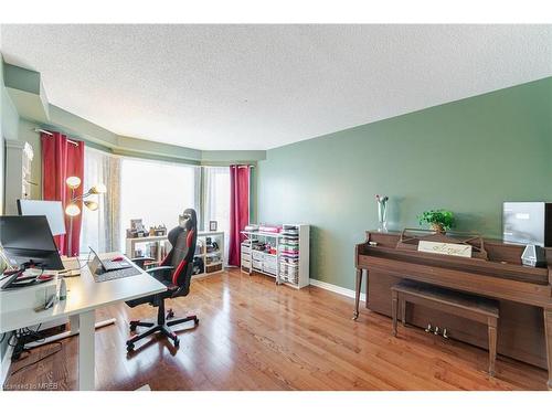 3005 Headon Forest Drive, Burlington, ON - Indoor Photo Showing Office