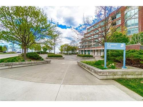 220-80 Port Street, Mississauga, ON - Outdoor