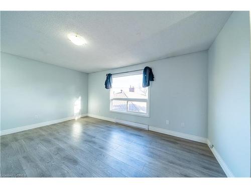 Upper-380 Phillip Murray Avenue, Oshawa, ON - Indoor Photo Showing Other Room