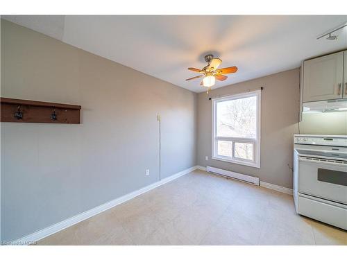 Upper-380 Phillip Murray Avenue, Oshawa, ON - Indoor Photo Showing Kitchen