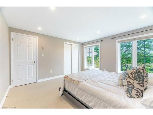 5917 Sixth Line, Erin, ON - Indoor Photo Showing Bedroom