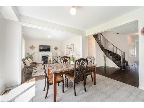 1304 Harrington Street Street, Innisfil, ON - Indoor Photo Showing Dining Room