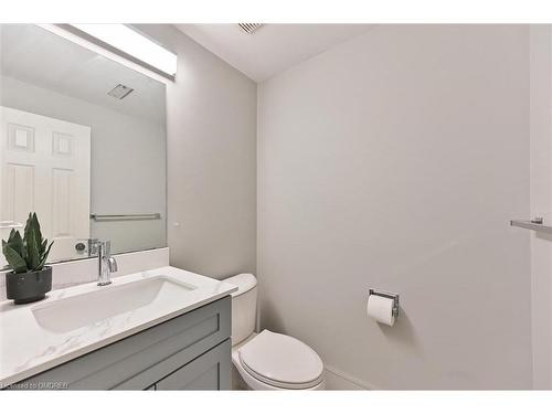 25-2935 Headon Forest Drive, Burlington, ON - Indoor Photo Showing Bathroom