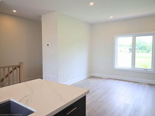 69 Fernridge Common, St. Catharines, ON - Indoor Photo Showing Other Room