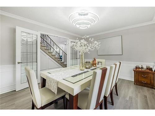 59 Dawnridge Trail, Brampton, ON - Indoor Photo Showing Dining Room