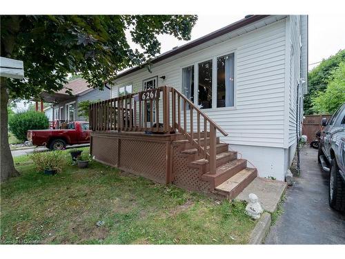 6261 Churchill Street, Niagara Falls, ON - Outdoor With Exterior