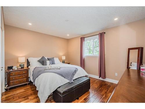 119 Silurian Drive, Guelph, ON - Indoor Photo Showing Bedroom