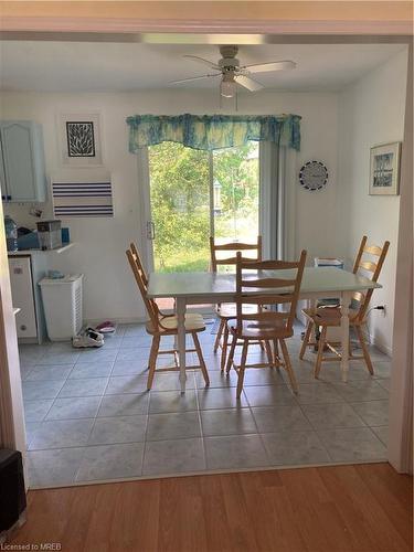 10 O'Connell Court, Lindsay, ON - Indoor Photo Showing Dining Room