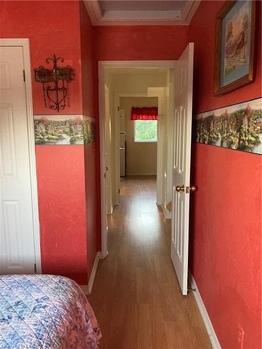 10 O'Connell Court, Lindsay, ON - Indoor Photo Showing Bedroom