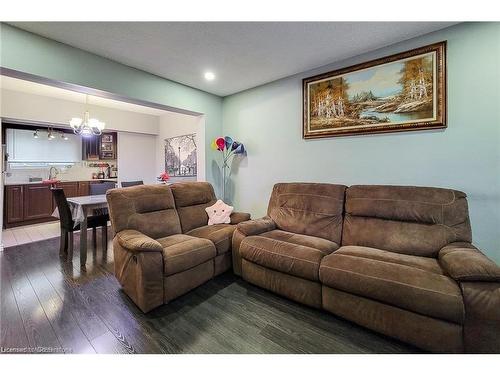 26-62 Riverdale Drive, Hamilton, ON - Indoor Photo Showing Living Room