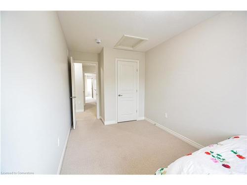 44 Robert Peel Road Road, Kitchener, ON - Indoor Photo Showing Bedroom