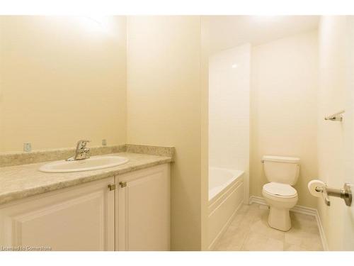 65 Concord Drive, Thorold, ON - Indoor Photo Showing Bathroom