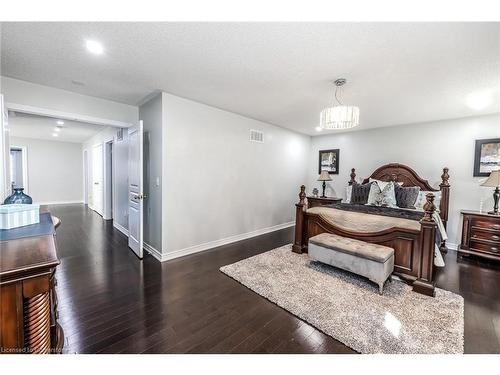 46 Goldsboro Road, Brampton, ON - Indoor Photo Showing Bedroom