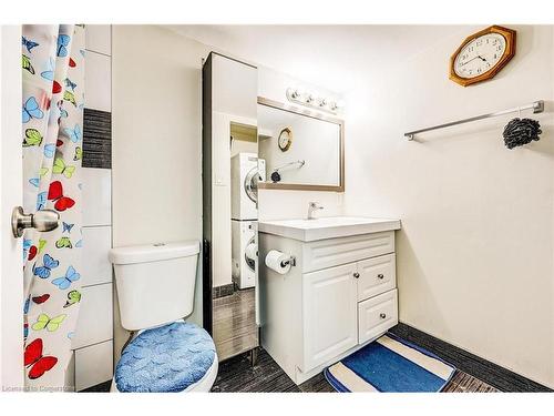 709-8 Silver Bell Grove, Toronto, ON - Indoor Photo Showing Bathroom