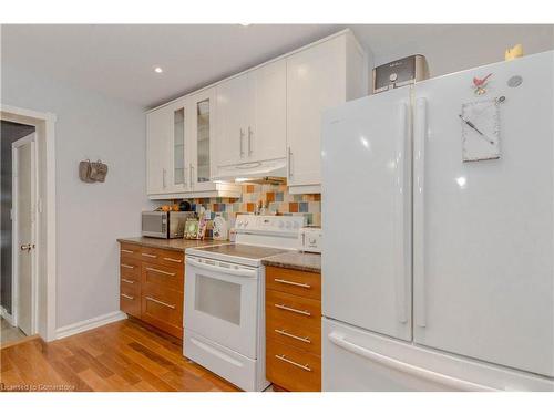 66 Agnes Street, Kitchener, ON - Indoor Photo Showing Kitchen