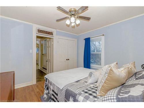 66 Agnes Street, Kitchener, ON - Indoor Photo Showing Bedroom