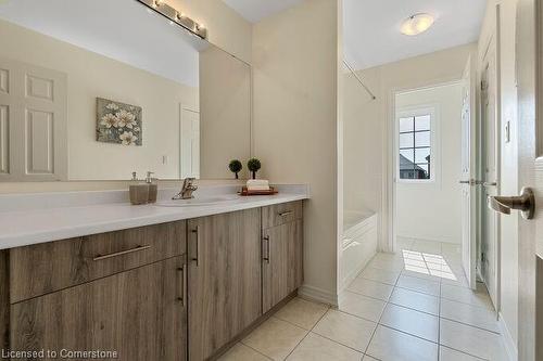 2143 Hallandale Street, Oshawa, ON - Indoor Photo Showing Bathroom