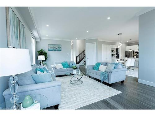 1337 Medway Park Drive, London, ON - Indoor Photo Showing Living Room