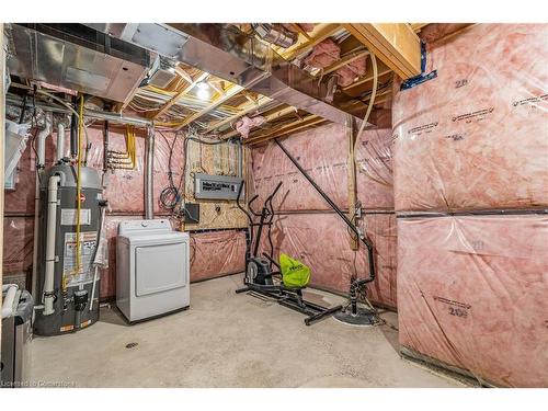 1337 Medway Park Drive, London, ON - Indoor Photo Showing Laundry Room