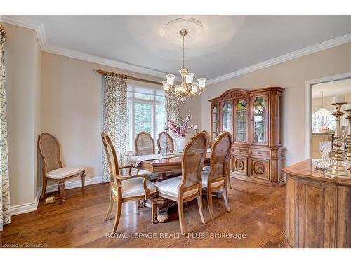 26-2175 Stavebank Road, Mississauga, ON - Indoor Photo Showing Dining Room