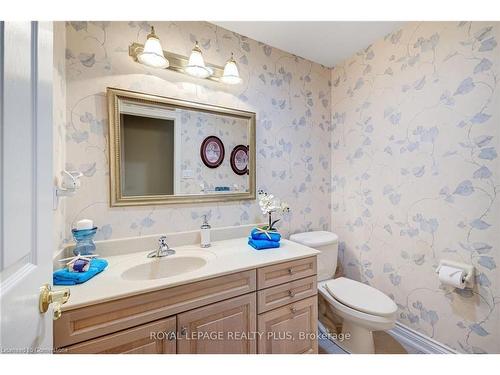 26-2175 Stavebank Road, Mississauga, ON - Indoor Photo Showing Bathroom