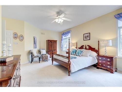 26-2175 Stavebank Road, Mississauga, ON - Indoor Photo Showing Bedroom