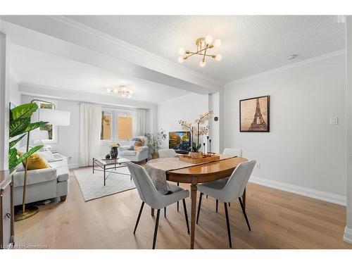 24-2300 Brays Lane, Oakville, ON - Indoor Photo Showing Dining Room