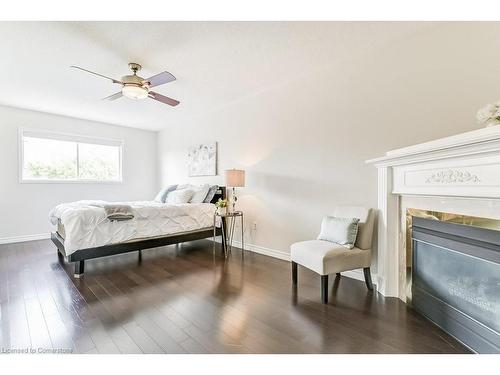 3857 Foxborough Trail, Mississauga, ON - Indoor Photo Showing Bedroom