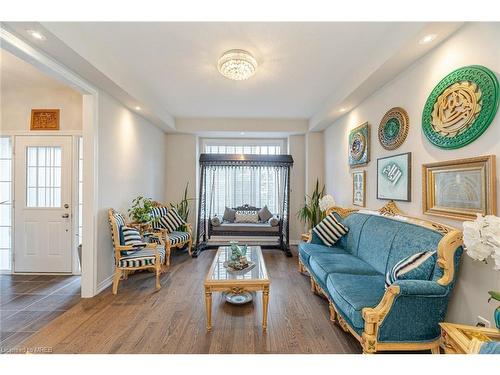 63 Goodall Court Court, Fergus, ON - Indoor Photo Showing Living Room