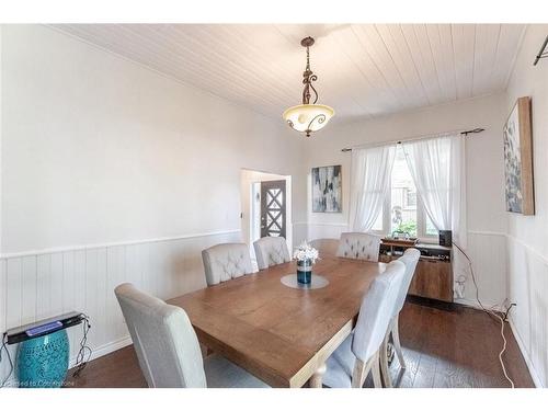 625 Beach Boulevard, Hamilton, ON - Indoor Photo Showing Dining Room