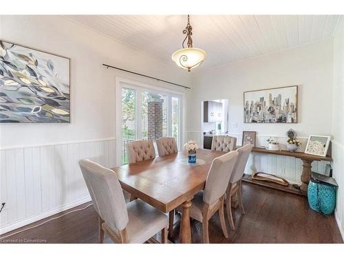 625 Beach Boulevard, Hamilton, ON - Indoor Photo Showing Dining Room