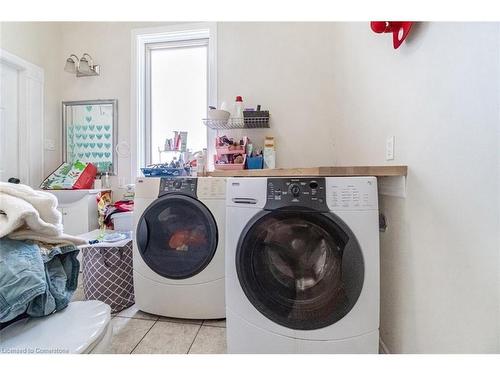 625 Beach Boulevard, Hamilton, ON - Indoor Photo Showing Laundry Room