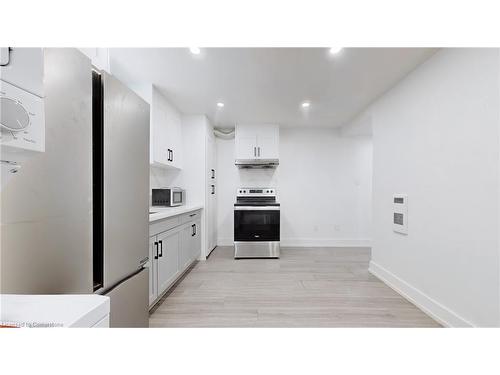 26 Metcalfe Street, Quinte West, ON - Indoor Photo Showing Kitchen