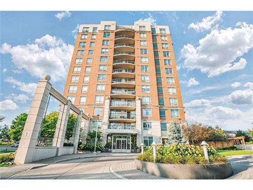 1107-2365 Central Park Drive, Oakville, ON - Outdoor With Balcony With Facade