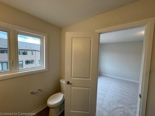 09-15 Blacklock Street Street, Cambridge, ON - Indoor Photo Showing Bathroom