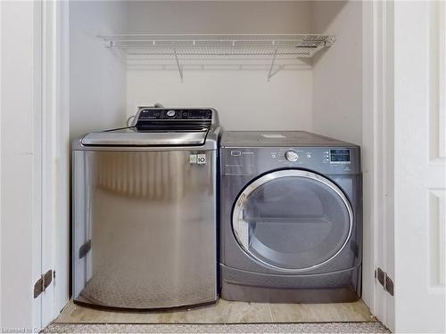 45 Lisbeth Crescent, Kawartha Lakes, ON - Indoor Photo Showing Laundry Room