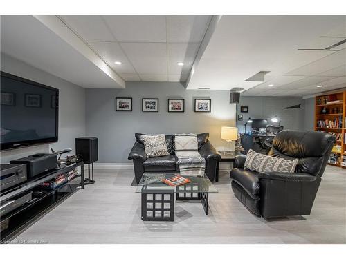 356 Delrex Boulevard, Halton, ON - Indoor