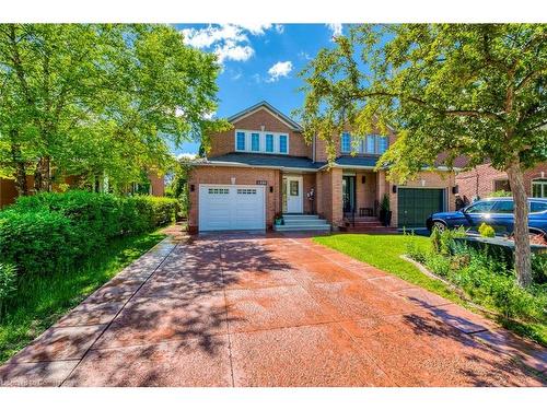 1220 Old Oak Drive, Oakville, ON - Outdoor With Facade