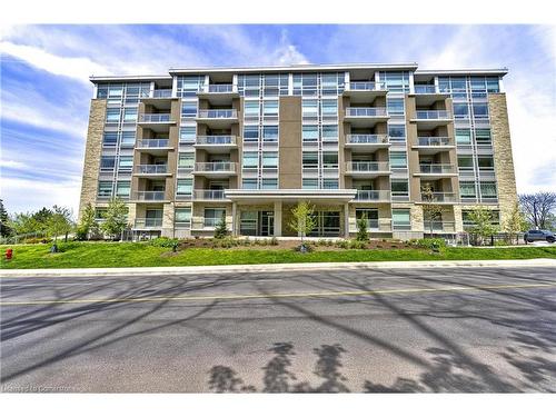 308-455 Charlton Avenue E, Hamilton, ON - Outdoor With Balcony With Facade