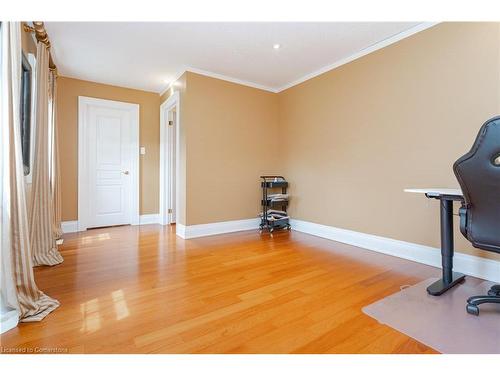 85 Blackburn Drive, Brantford, ON - Indoor Photo Showing Gym Room