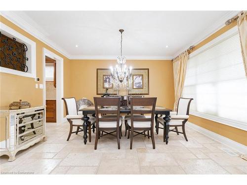 85 Blackburn Drive, Brantford, ON - Indoor Photo Showing Dining Room