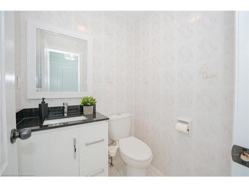 5 Crowsnest Crescent, Brampton, ON - Indoor Photo Showing Bathroom