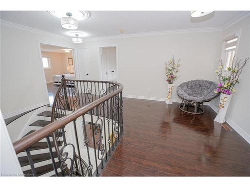 5 Crowsnest Crescent, Brampton, ON - Indoor Photo Showing Other Room