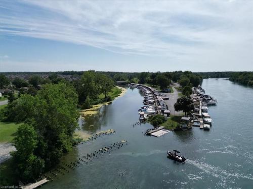 9175 White Oak Avenue, Niagara Falls, ON - Outdoor With Body Of Water With View