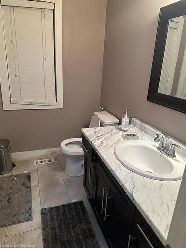 795 Freeport Street, London, ON - Indoor Photo Showing Bathroom