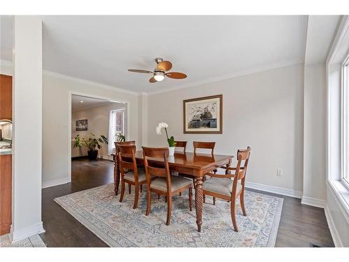 6981 Elliott Parliament Street, Mississauga, ON - Indoor Photo Showing Dining Room